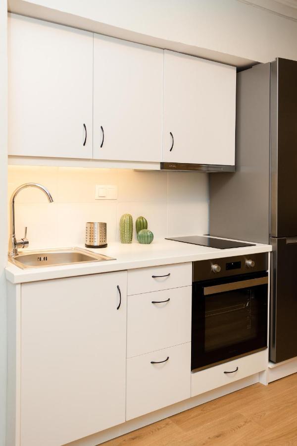 City Vibes Apartment Tesalonika Bagian luar foto