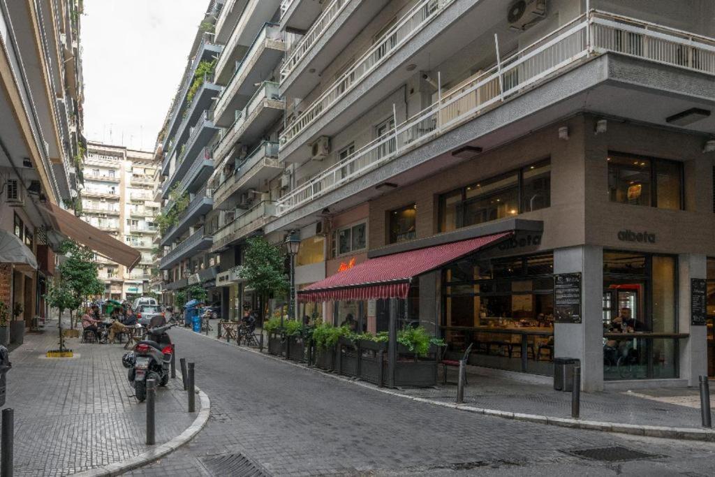 City Vibes Apartment Tesalonika Bagian luar foto
